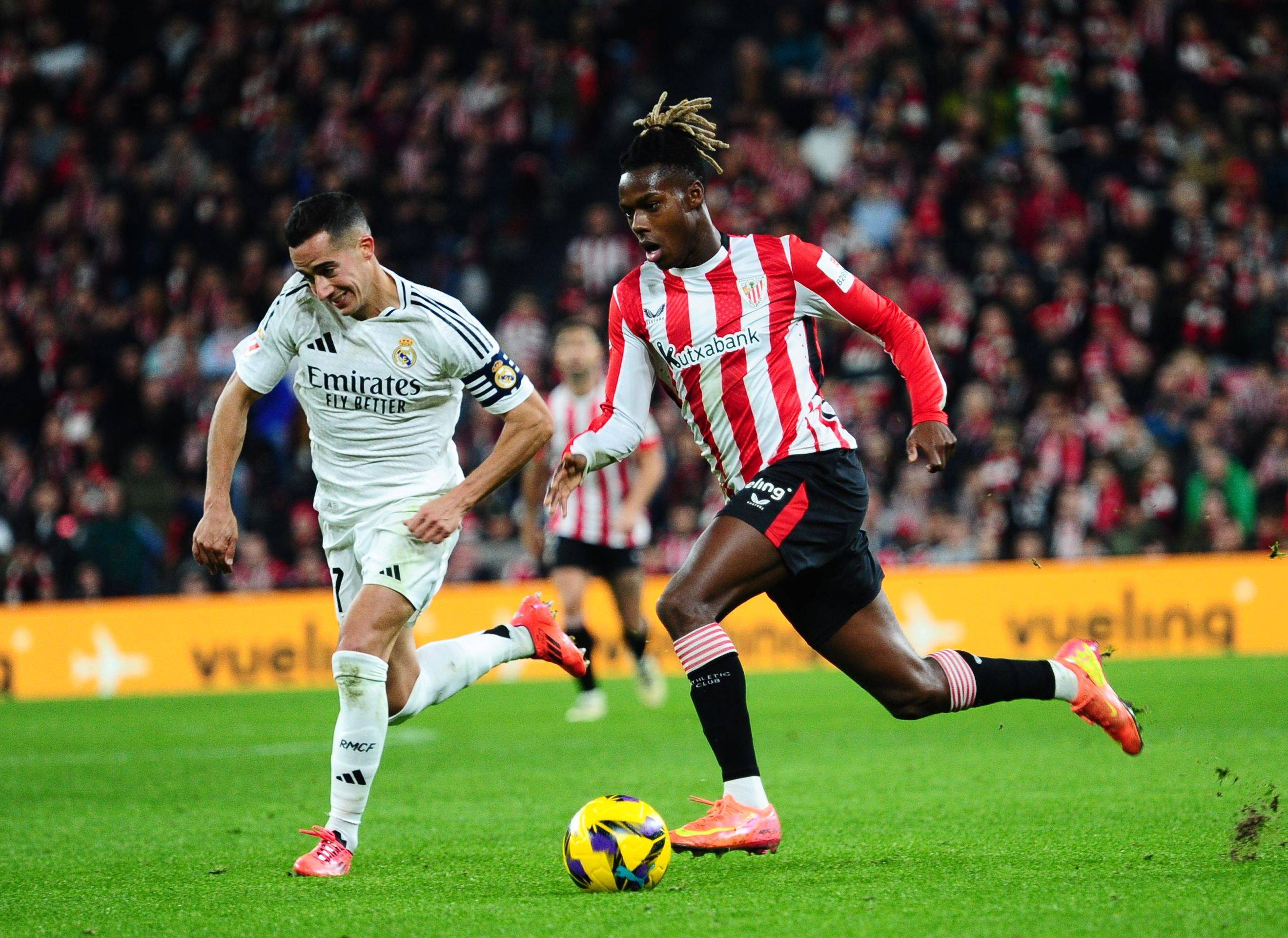 北青：邵佳一善学谦逊沟通强；有球员表态愿意主动争取归队（北青：邵佳一好学谦逊、沟通力强；部分球员愿主动争取回归）