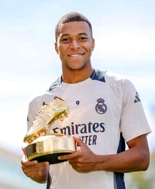 米体：伊尔迪兹因膝盖不适、凯利因背部疼痛缺战克雷莫内塞（米体：伊尔迪兹膝部不适、凯利背痛，两人无缘对阵克雷莫内塞）