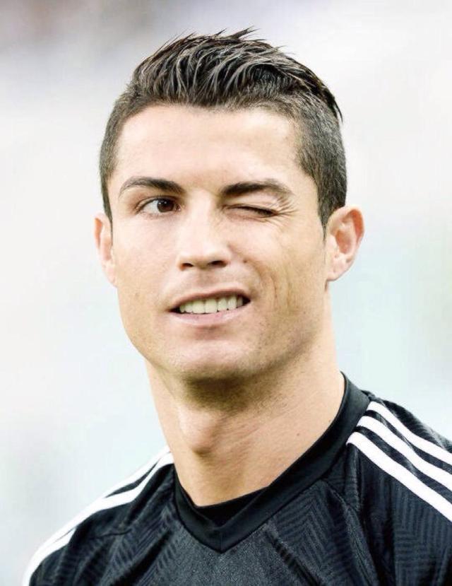 67032人，横滨水手vs利物浦上座人数创J联赛球队主场纪录（横滨水手战利物浦吸引67032名观众，刷新J联赛俱乐部主场上座纪录）