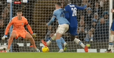 记者：拜仁考虑通过引进巴莱巴以顶替去向未明的格雷茨卡（记者称拜仁考虑引进巴莱巴，顶替去向未定的格雷茨卡）