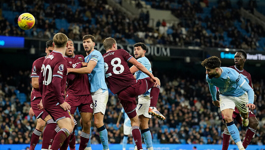 德塞利心目中的最佳11人，真是BIG胆，竟然无“公认”足坛第一人（德塞利心中最佳11人：大胆之选，竟未纳入公认的足坛第一人）